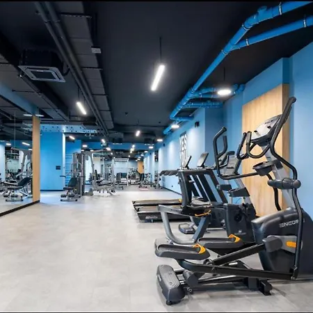 215 - Modern Tower アパート *